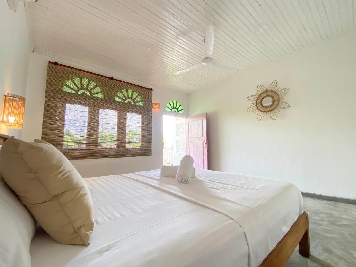 Sky Breeze Hotel Unawatuna Exterior foto